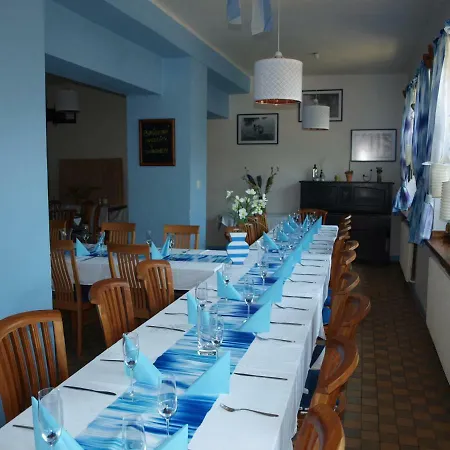 Kormoran Hotel *