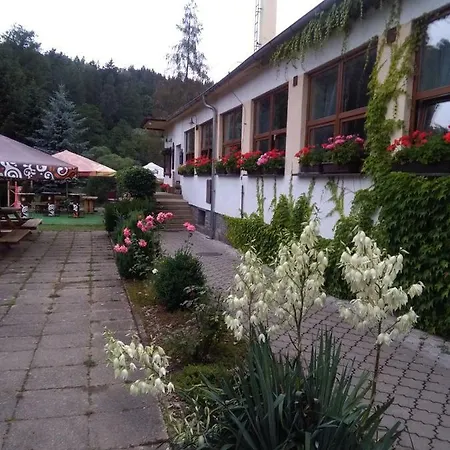 Hotel Kormoran Zlenice